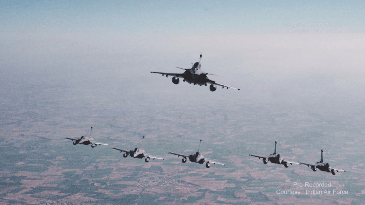 Ahead of Macron’s visit, DAC likely to meet next week to approve deal for 114 Rafales