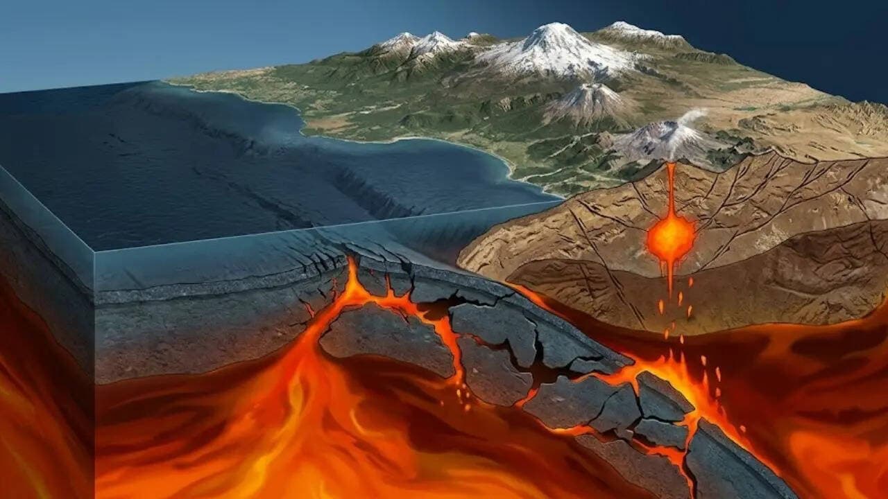 Earth’s tectonic plate is cracking beneath Cascadia Subduction Zone