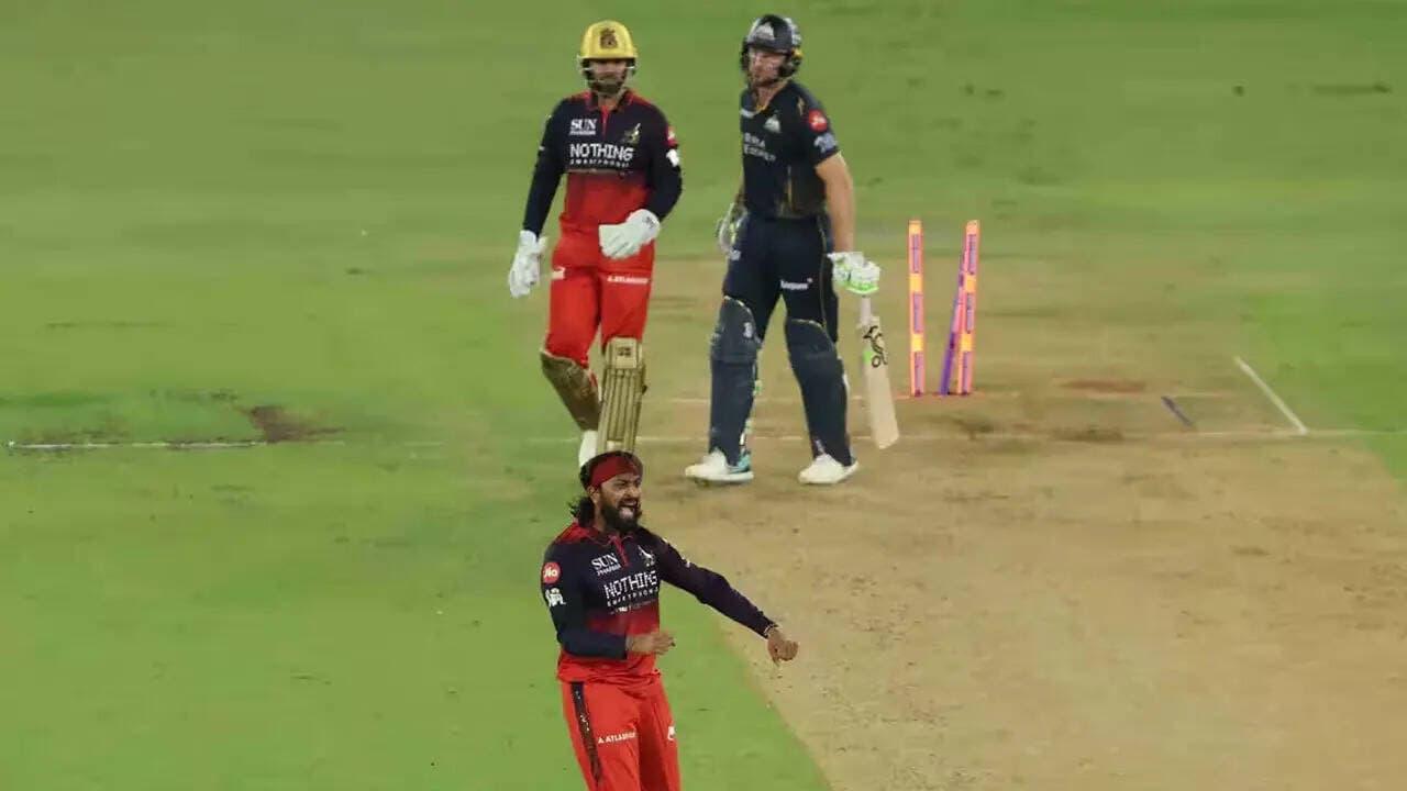 ‘Perfect ball’: Sachin hails Krunal’s delivery that stunned Buttler in IPL final