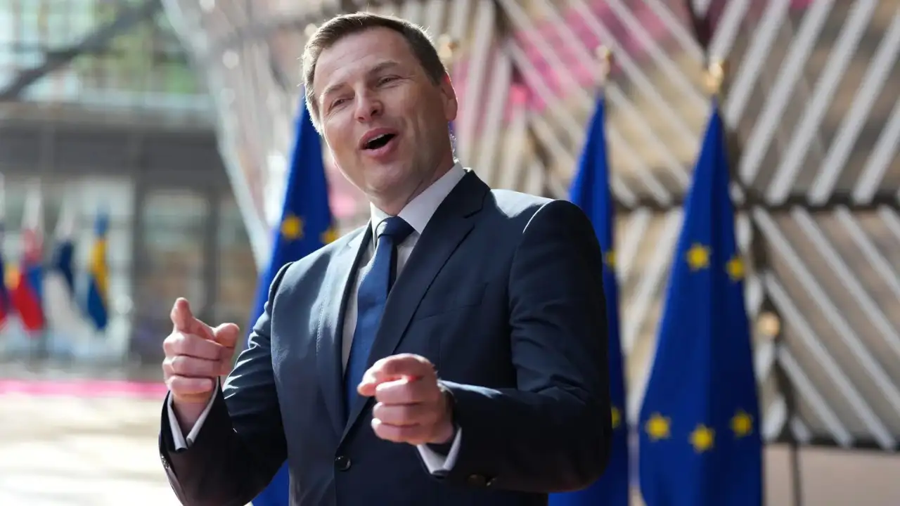 Estonia minister quits after €70-million Ukraine shell deal involving Indian firm