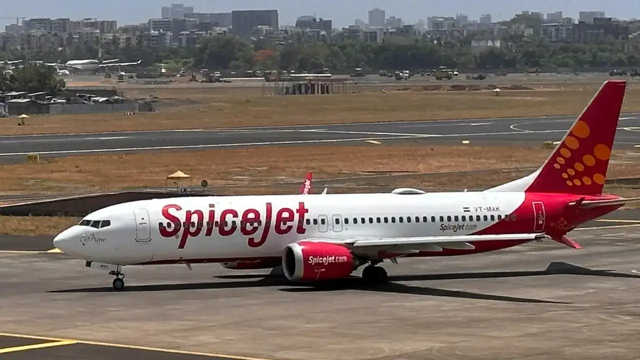 Over 200 SpiceJet passengers protest at Delhi airport over repeated flight delays