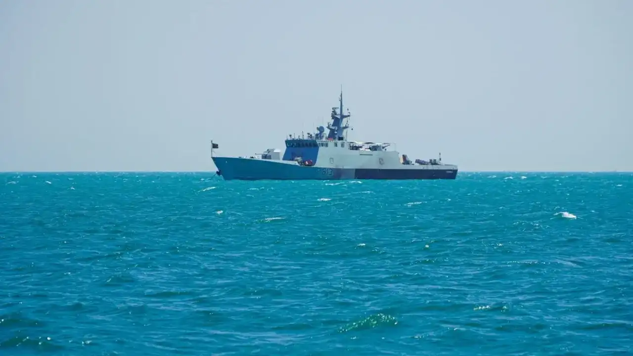 India, Pakistani naval ships collide in international waters; MEA calls conduct 'unprofessional'