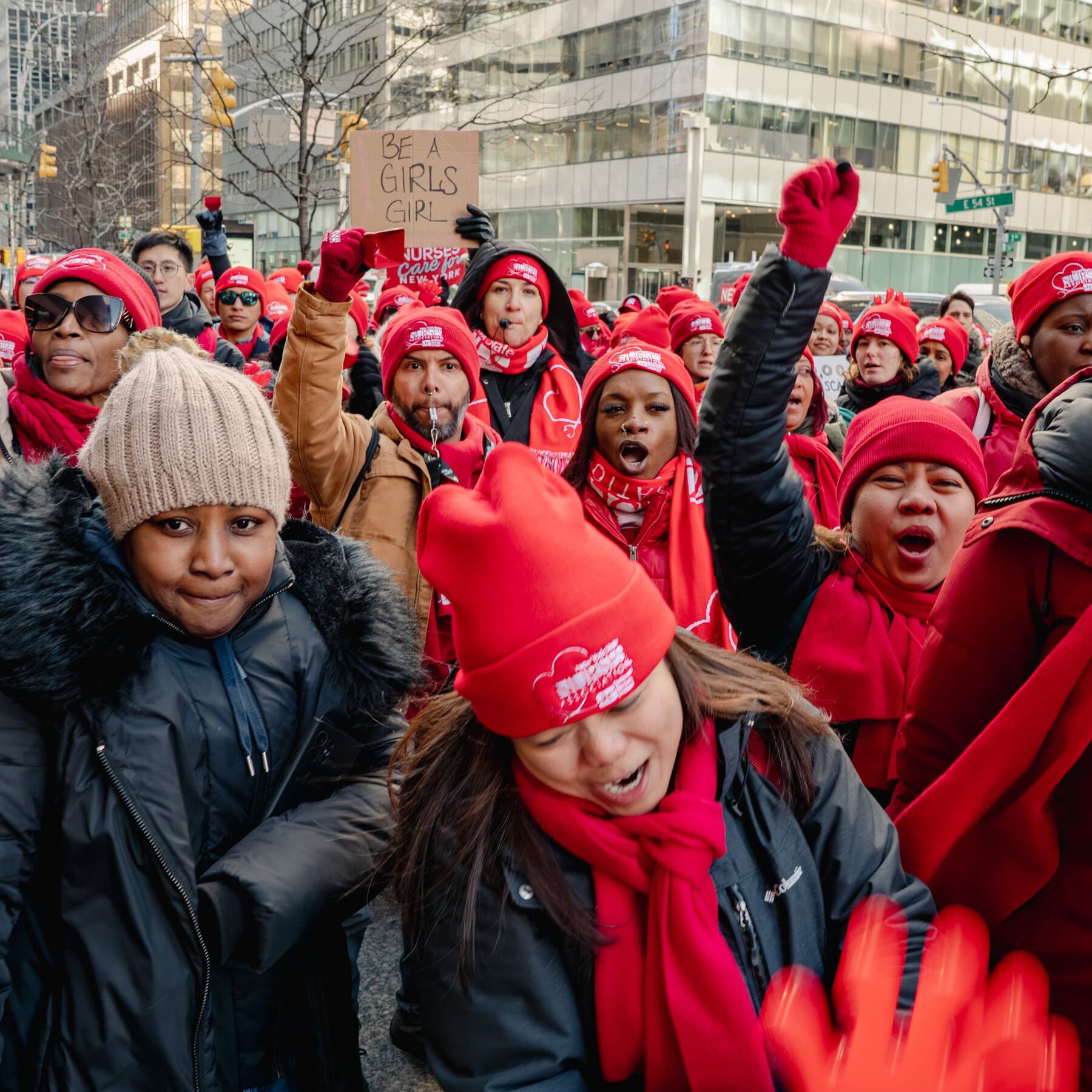 N.Y.C. Nurses and Hospital Officials Reach Deal to End Strike