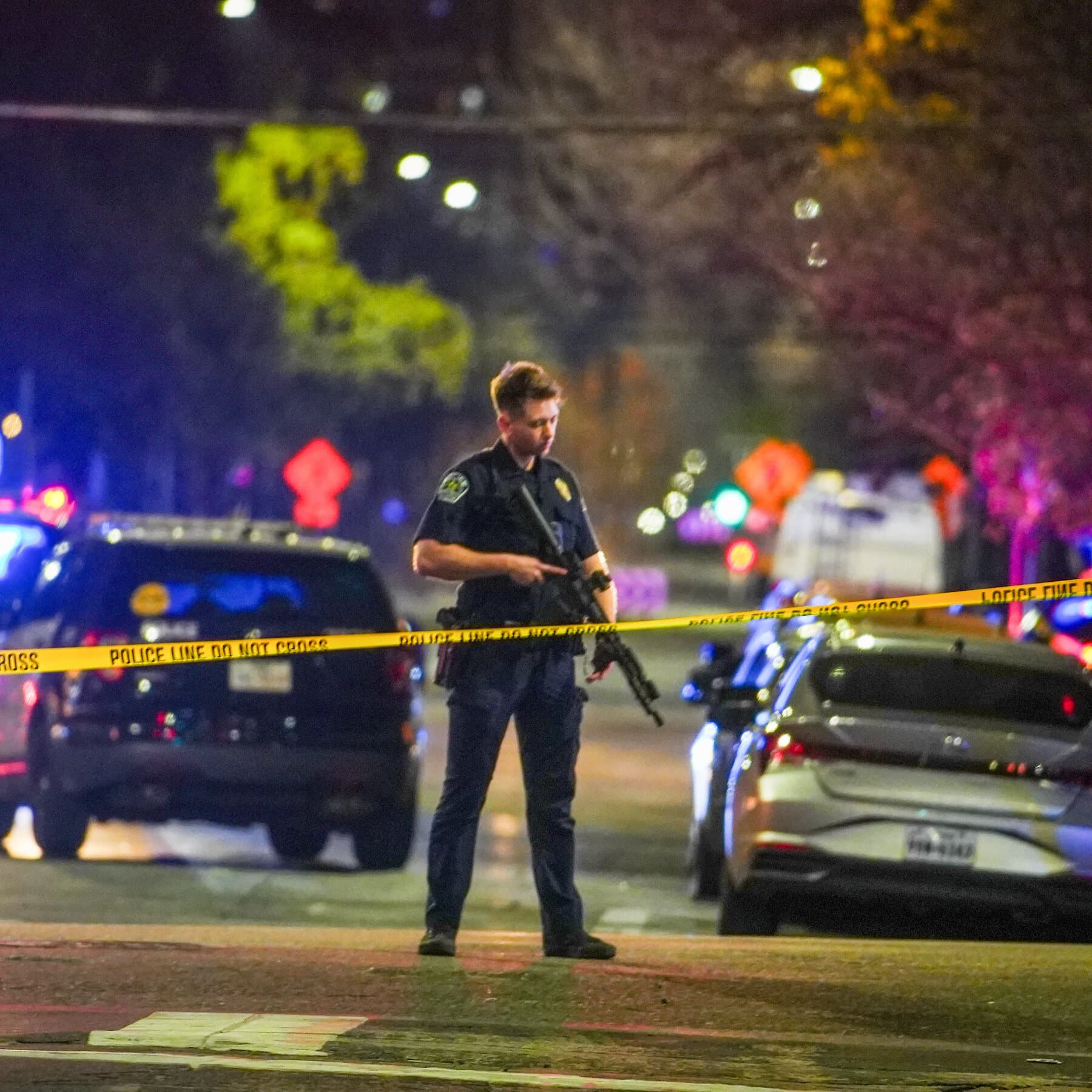 3 Killed in Shooting at Bar in Austin