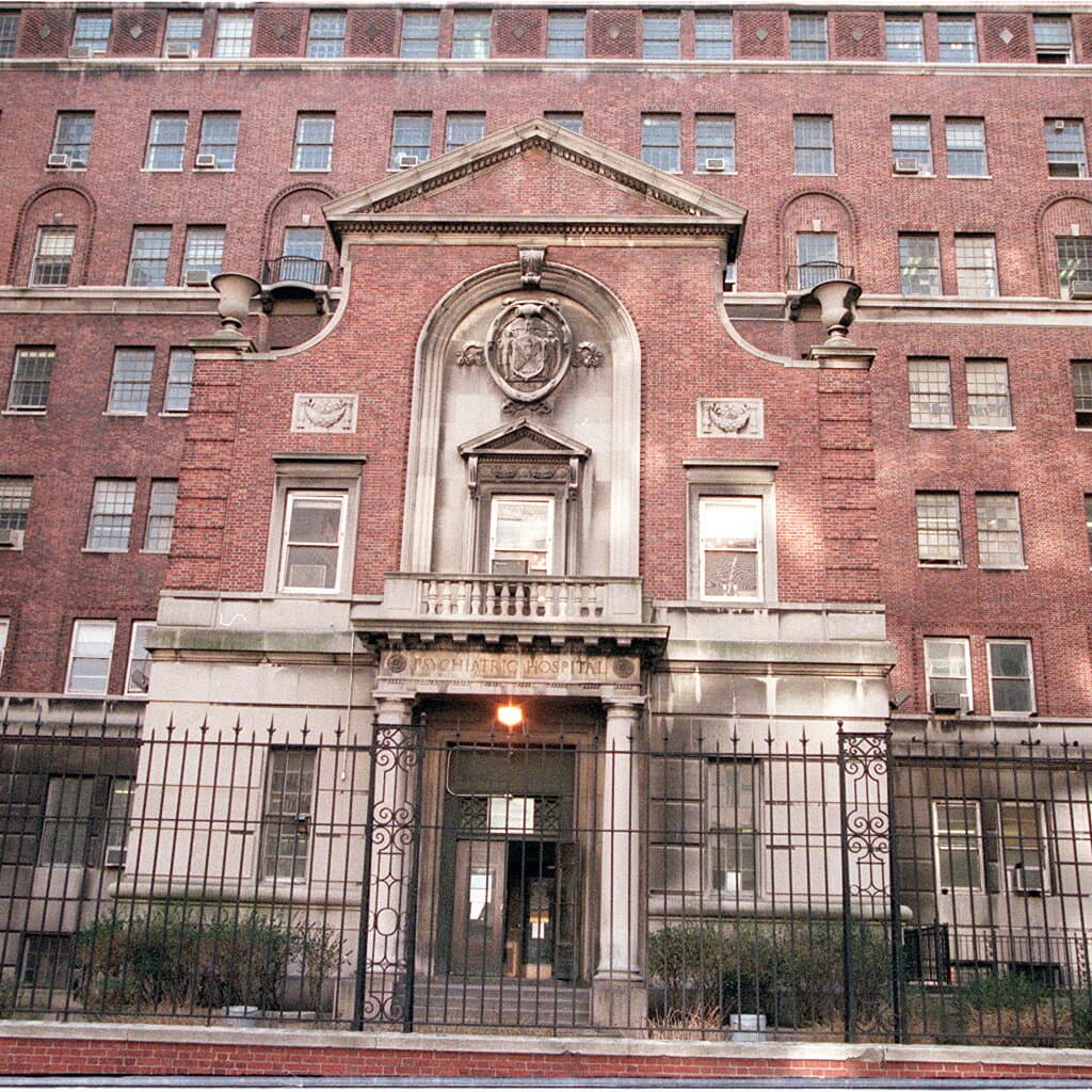 Mamdani to Close Huge Homeless Shelter Next to Bellevue Hospital