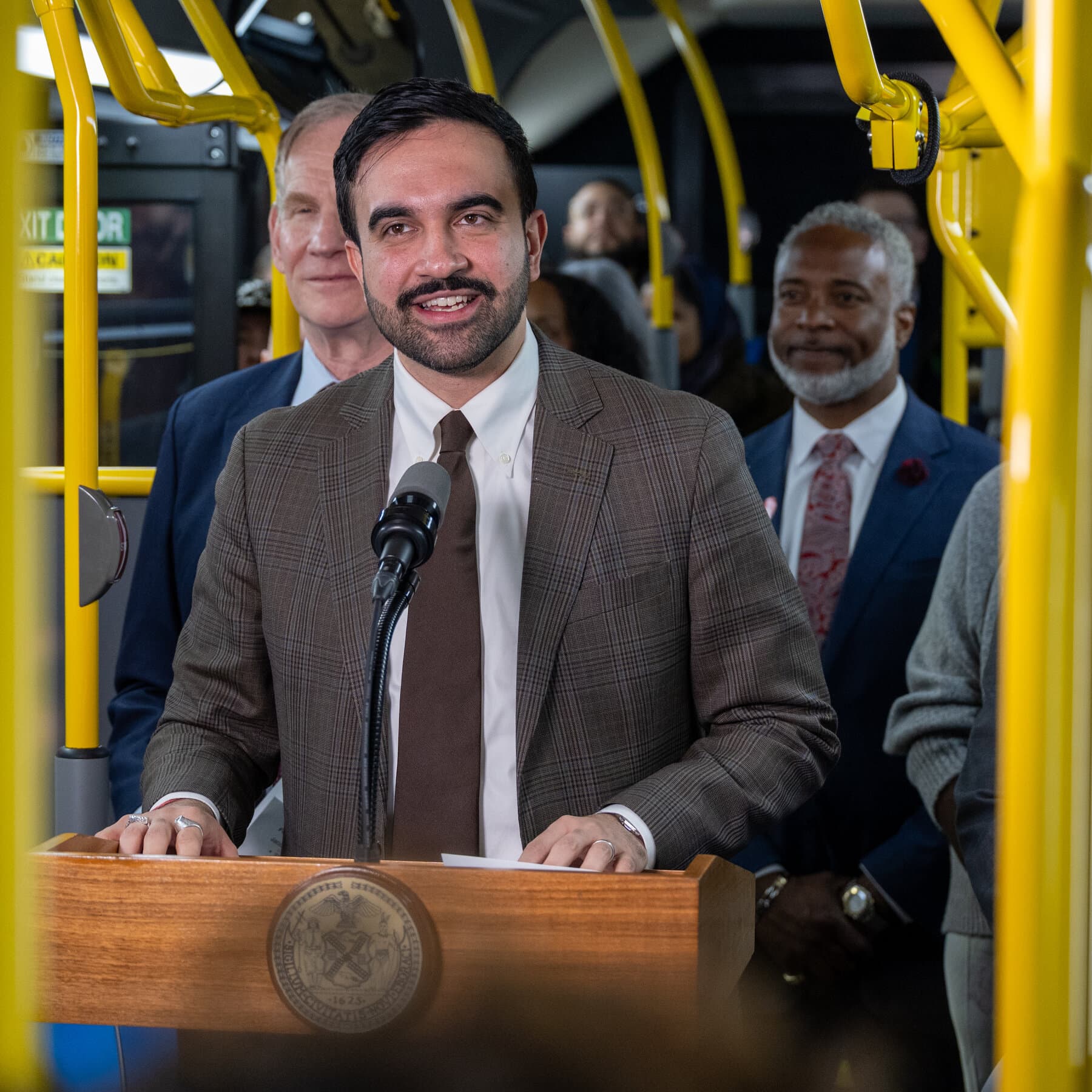 Mamdani Revives Bus and Bike Lanes Killed by Adams in ‘Backroom Deals’