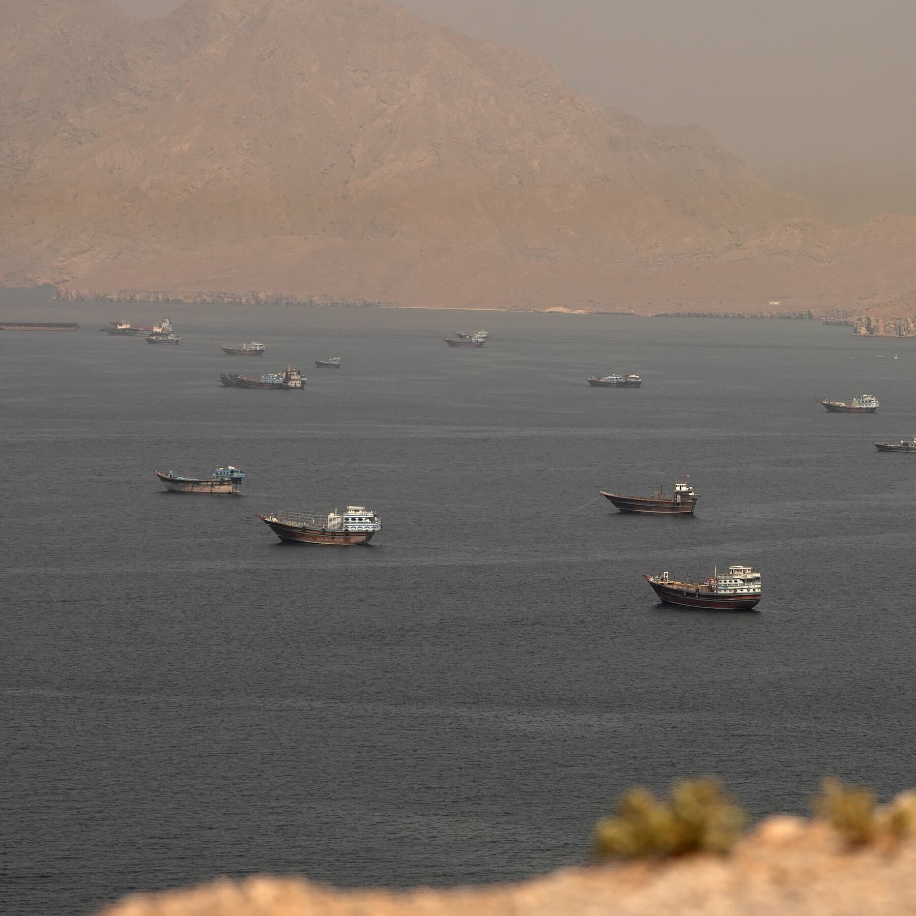 Stranded Ships Hoping for Escape Find a Turbulent Strait of Hormuz