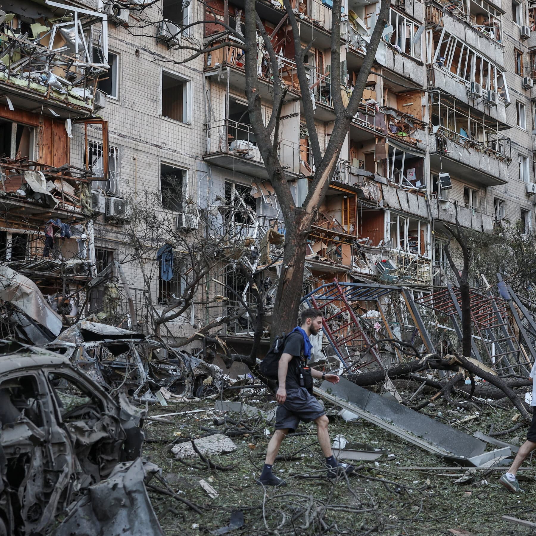 Russia Bombards Ukrainian Capital With Deadly Wave of Attacks