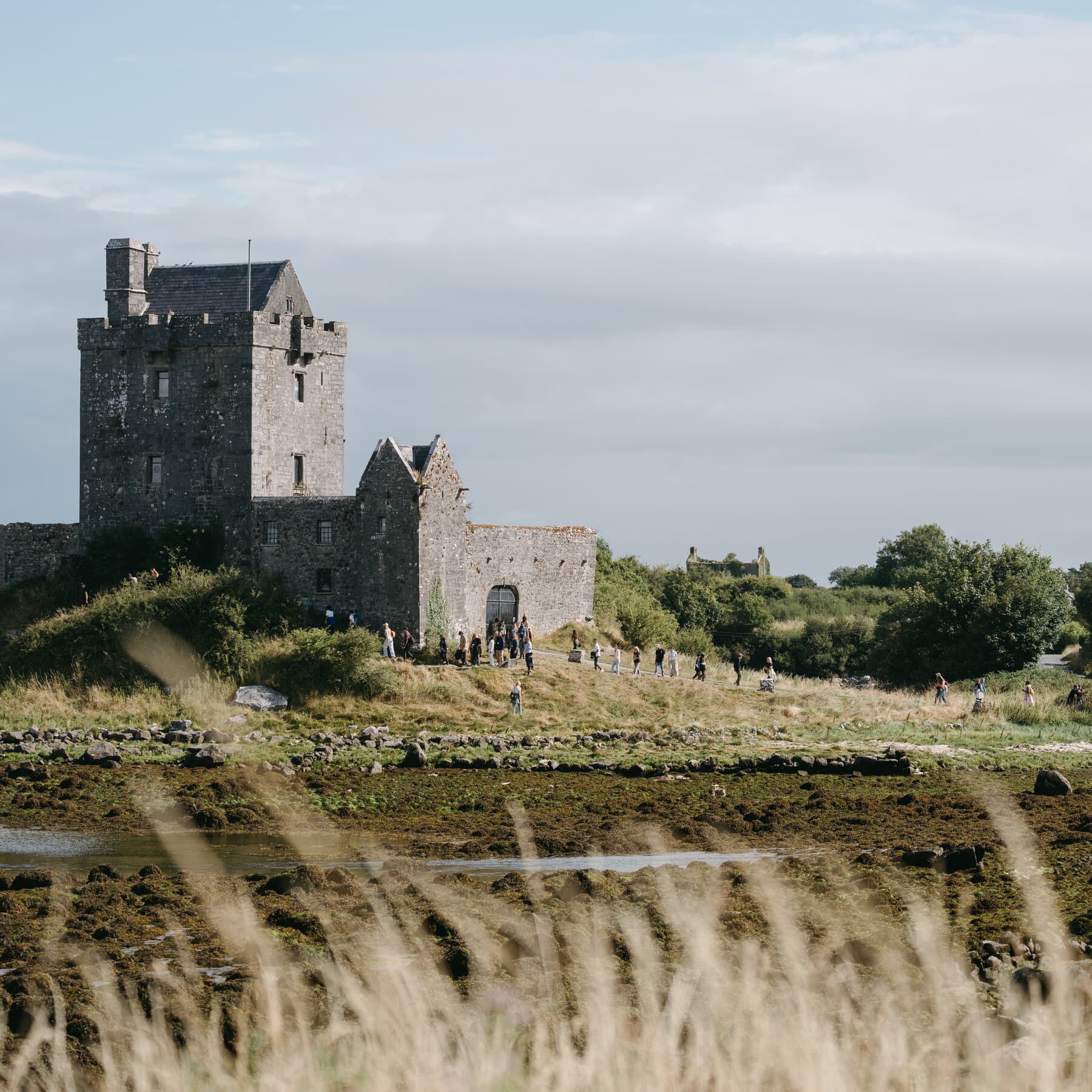 You Can Photograph This Pretty Irish Castle. You Just Can’t Go In.