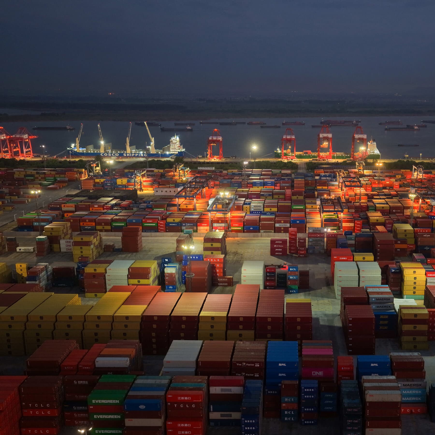1China’s Surging Exports Loom Over Trump’s Talks With Xi