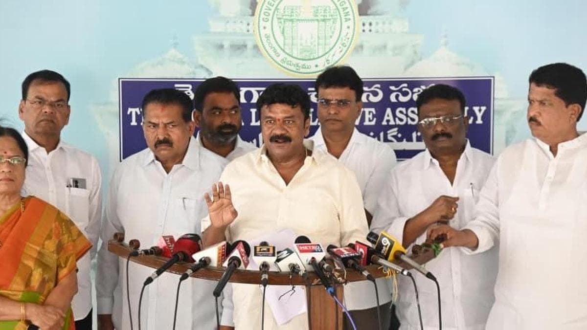 Allot ‘Indiramma Indlu’ free of cost: BRS