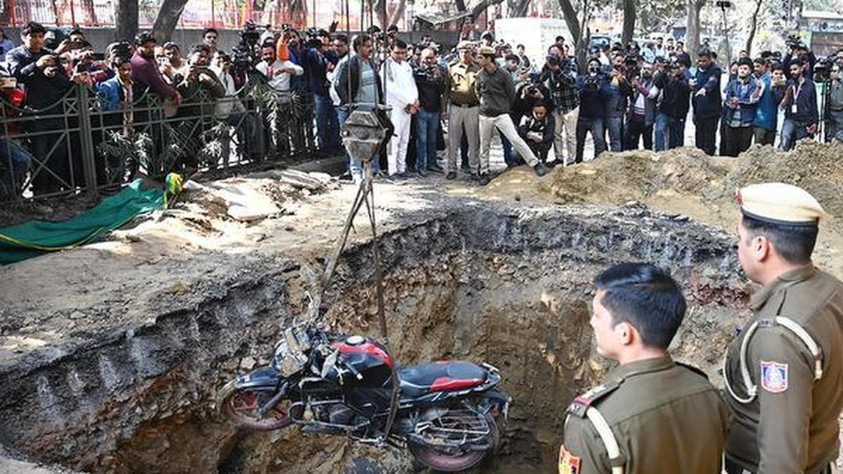 Inspect compliance with safety codes, submit report in 3 days, MCD tells officials