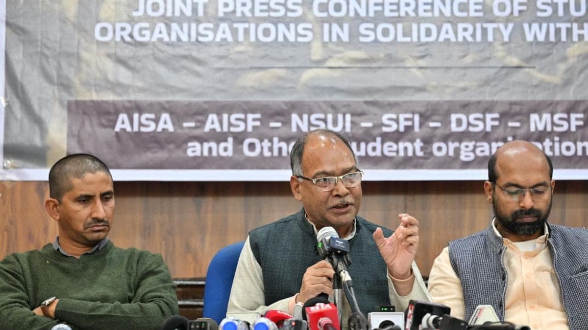 MPs join call for reinstatementof rusticated JNU students