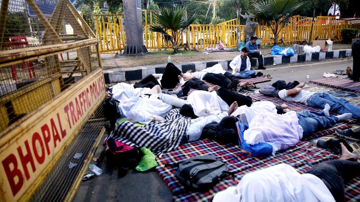 MP medical interns’ protest enters Day 3 as they demand stipend hike, slam police ‘action’