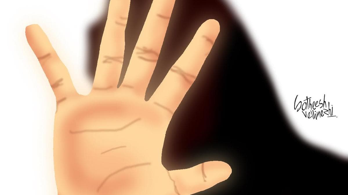 Three policeman suspended after student found dead in Dharwad, mother alleges extortion