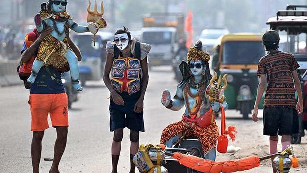 Four detained for selling non-veg food on routes for Kanwariyas, shop razed in Bareilly