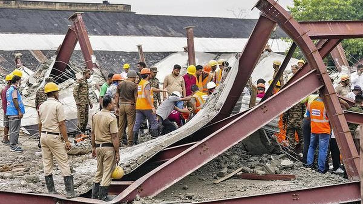Kolkata warehouse collapse death toll climbs to 11; CM orders audit of building plans