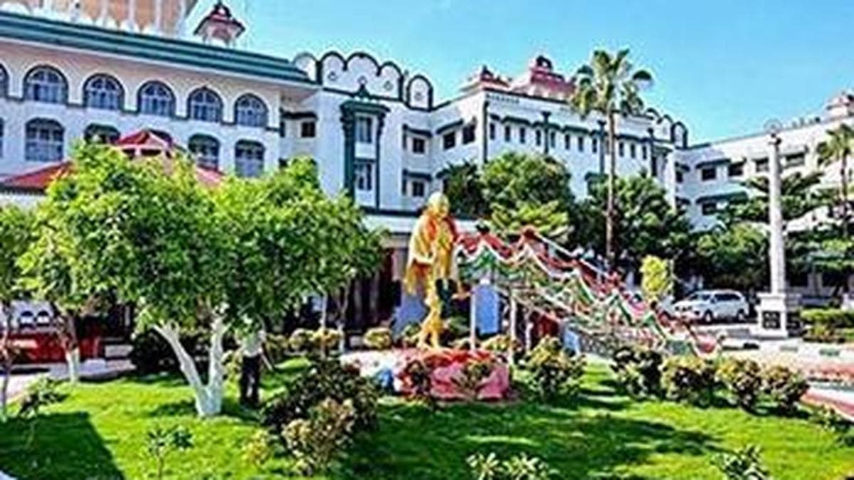 Palani Math land row: HC seeks status report from State on progress made in the investigation