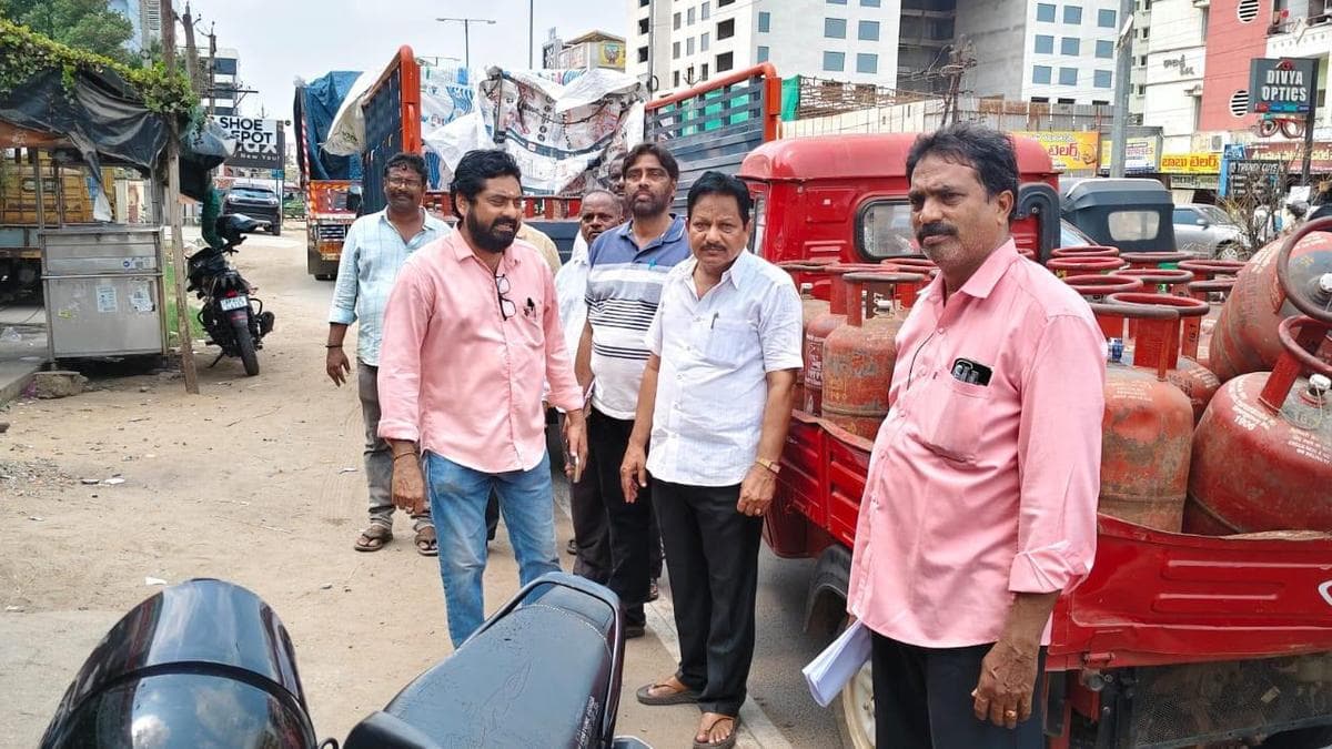 Revenue officials seize 41 domestic gas cylinders during raids in Krishna district