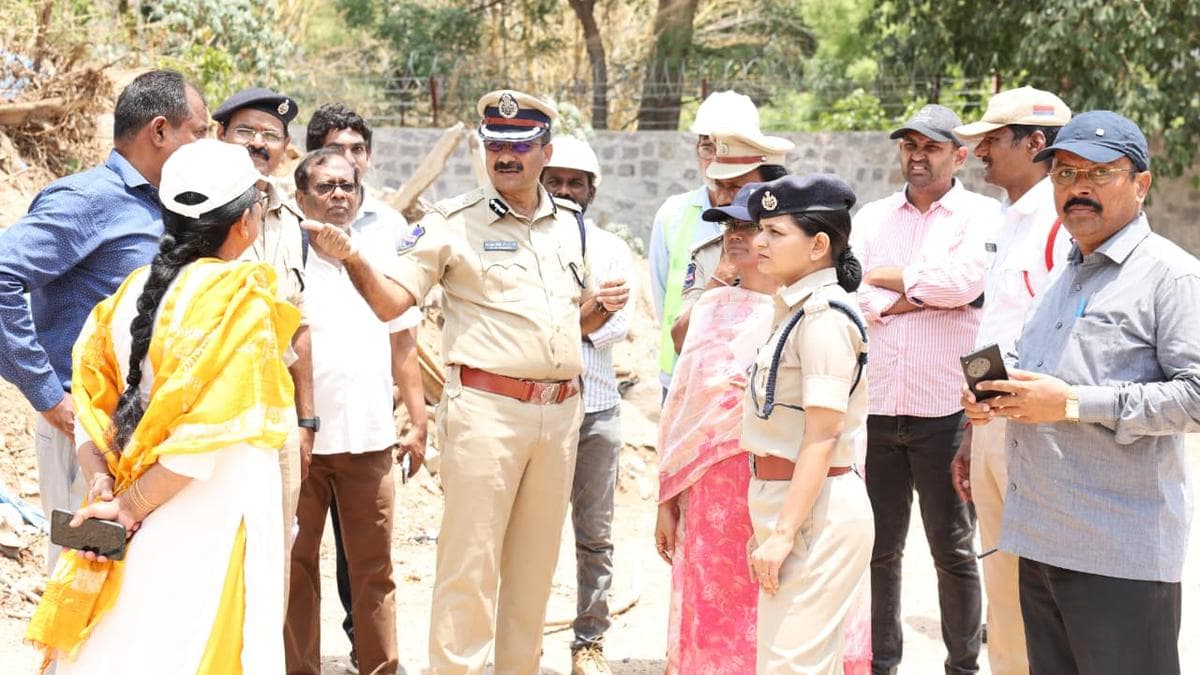 Cyberabad Police Commissioner inspects IIIT Junction flyover and underpass works in Gachibowli