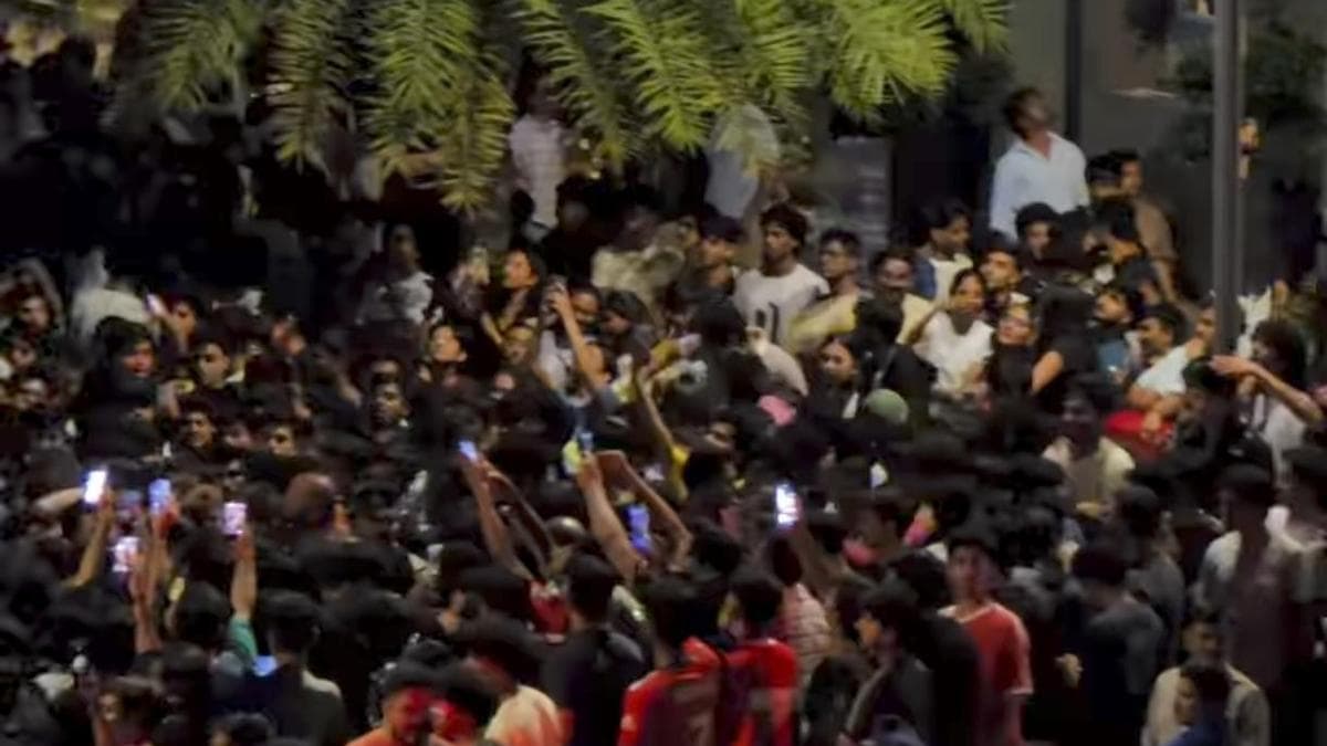 Students of Dayanand Sagar university protest against poor hostel facilities at Harohalli campus in Bengaluru