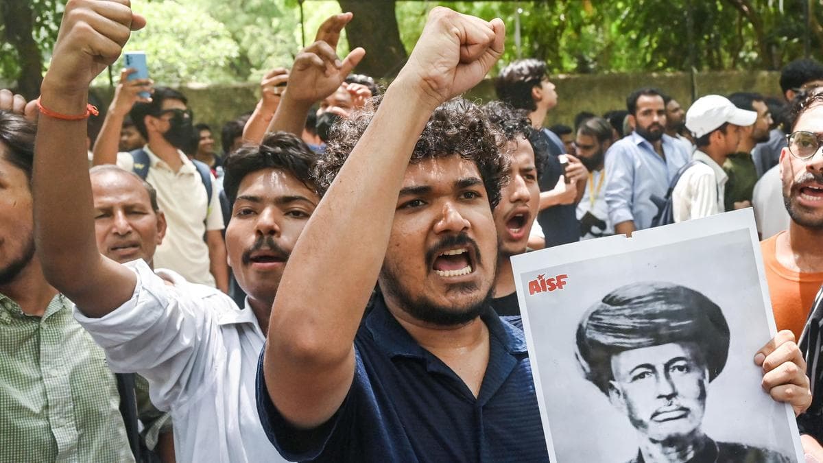 Hopes and fears compete as Delhi students join CJP protest for education reforms