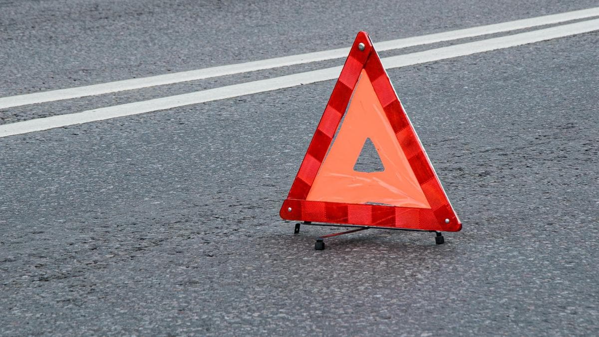 Bengaluru: 10-year-old girl killed after speeding car knocks her down