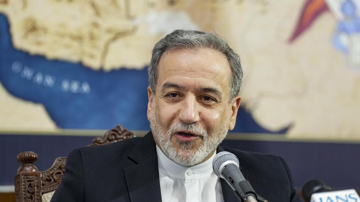 Iran's Foreign Minister warns any attack on Beirut will trigger 'full-scale resumption of war'