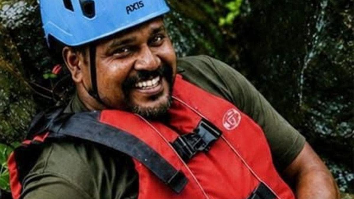Transport of Kerala flood rescuer Rajesh’s body without freezer: Payyannur tahsildar suspended