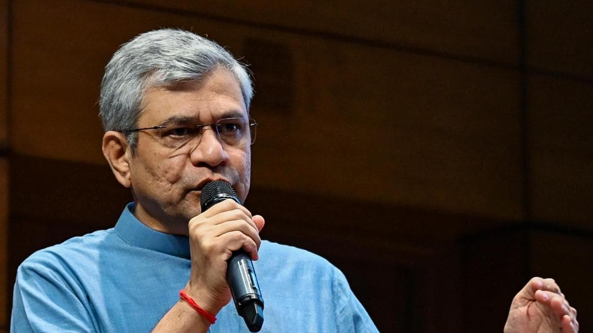 Railways to invest ₹1 lakh crore in upgrading infrastructure in West Bengal