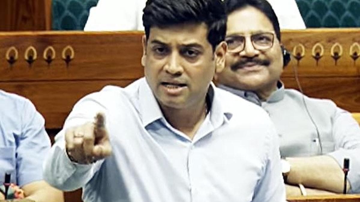 Shiv Sena launches ‘Mission Gen Z’ for a direct party connect with the young generation