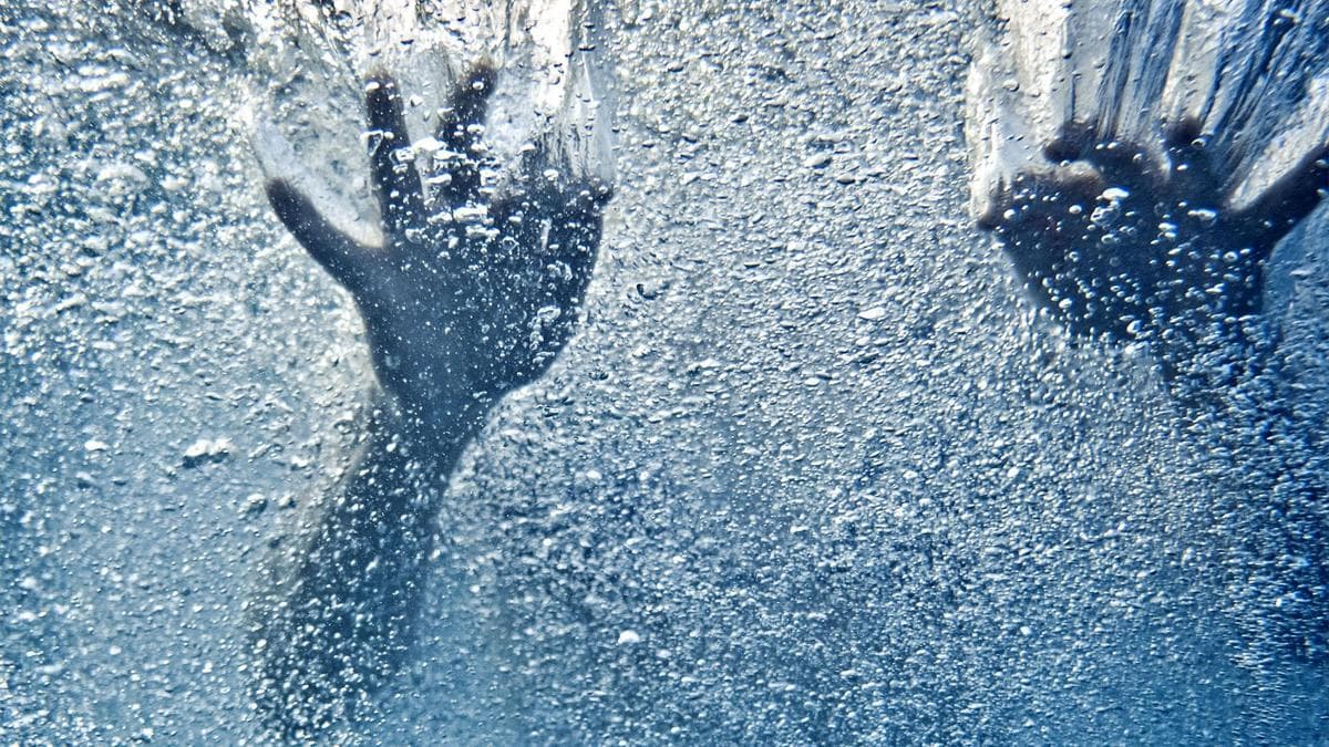 Telangana: Man arrested for drowning three minor daughters in lake