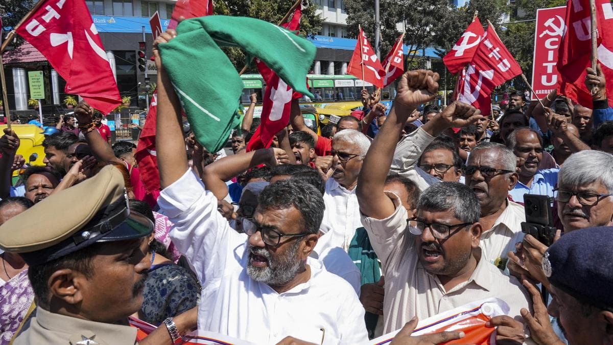 Nationwide strike draws 30 crore participants, say trade unions