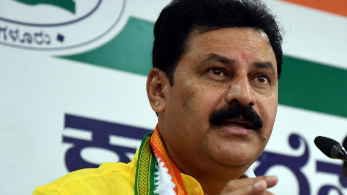 Congress workers seek Cabinet berth for Belur Gopala Krishna