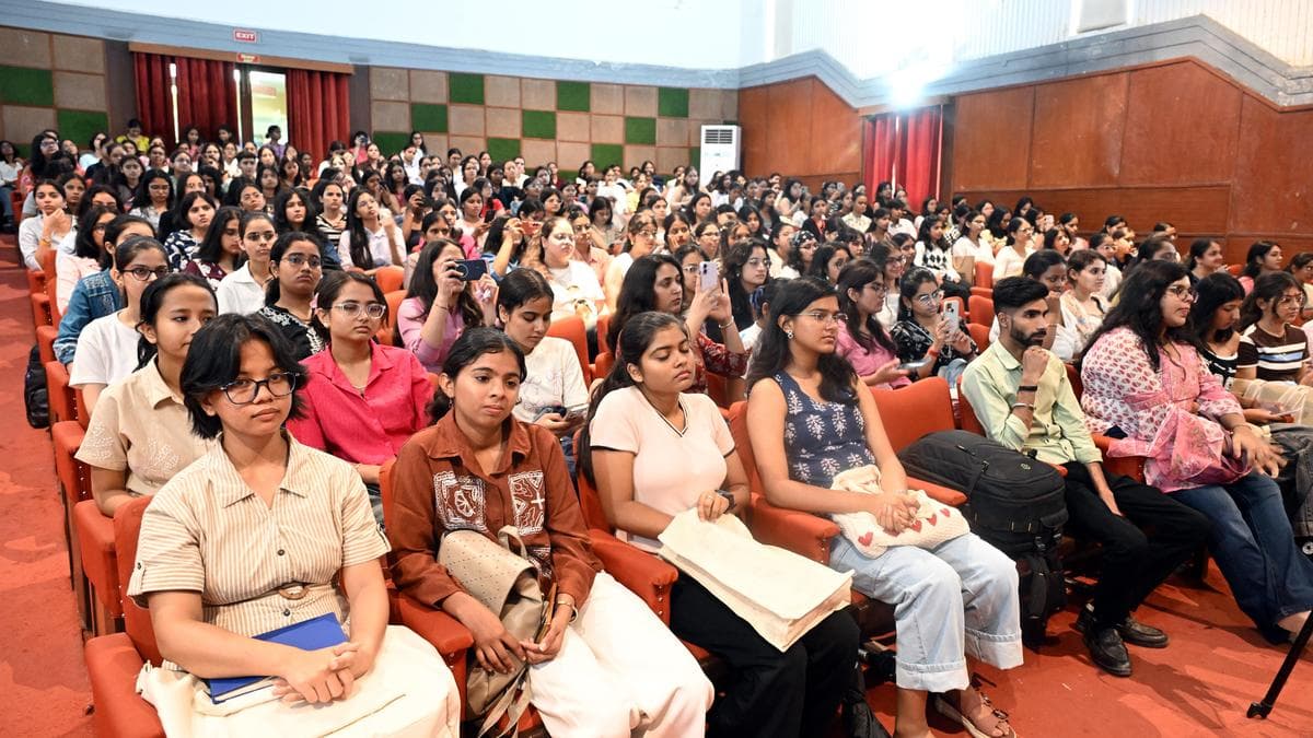 DU opens mid-entry round for UG admission; results of third allocation on August 8