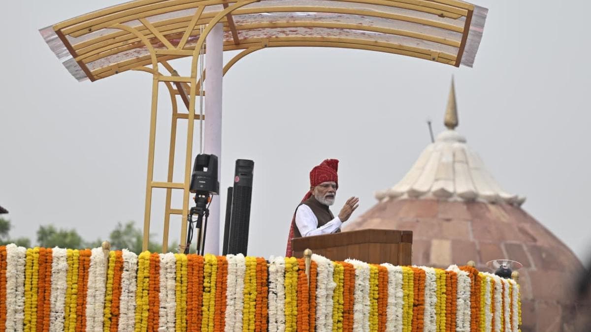 PM Modi pitches AI skilling and free online coaching to youth, warns against ‘dimagi Naxals’